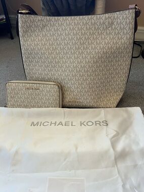 Michael Kors Vanilla Monogram Shoulder Bag